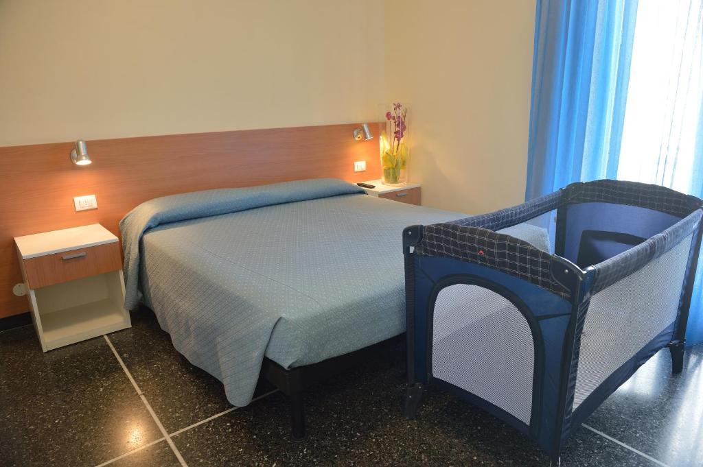 Hotel Guya Varazze Rum bild